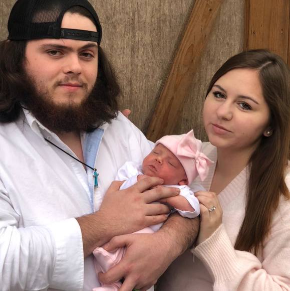 Meet your Posher, Lacey - Picture 1 of 1